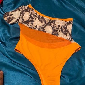 Women’s swimwear